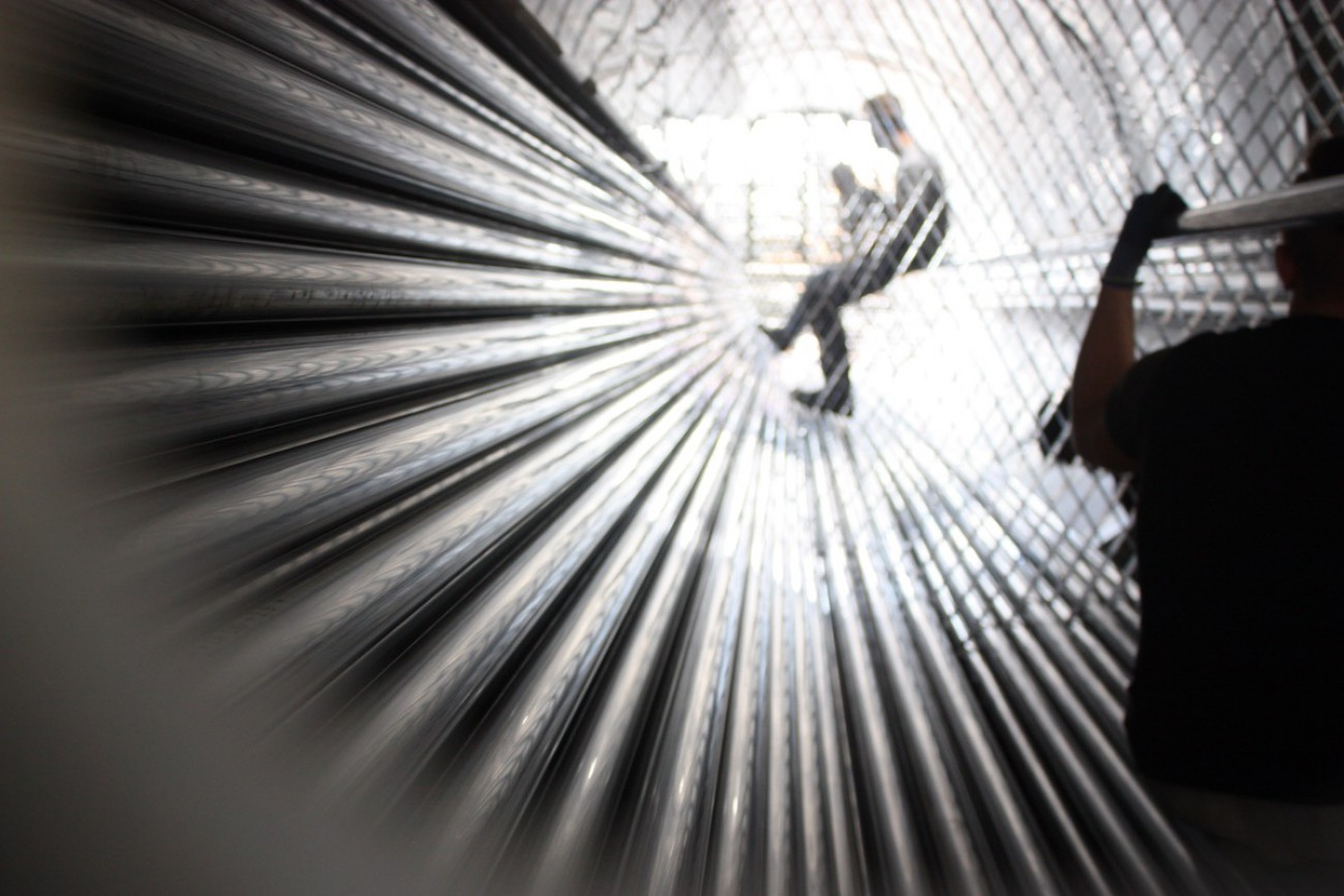 Evaporation plant evaporator – Inserting the tubes inside the evaporator